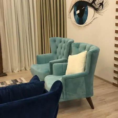 Apartament In * Τίρανα